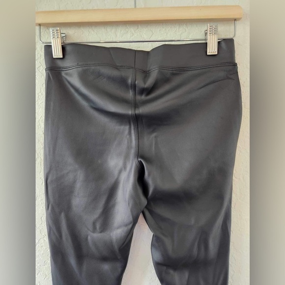 NWT Express High Waisted Faux Size XS - Picture 9 of 9